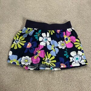 super cute floral skirt